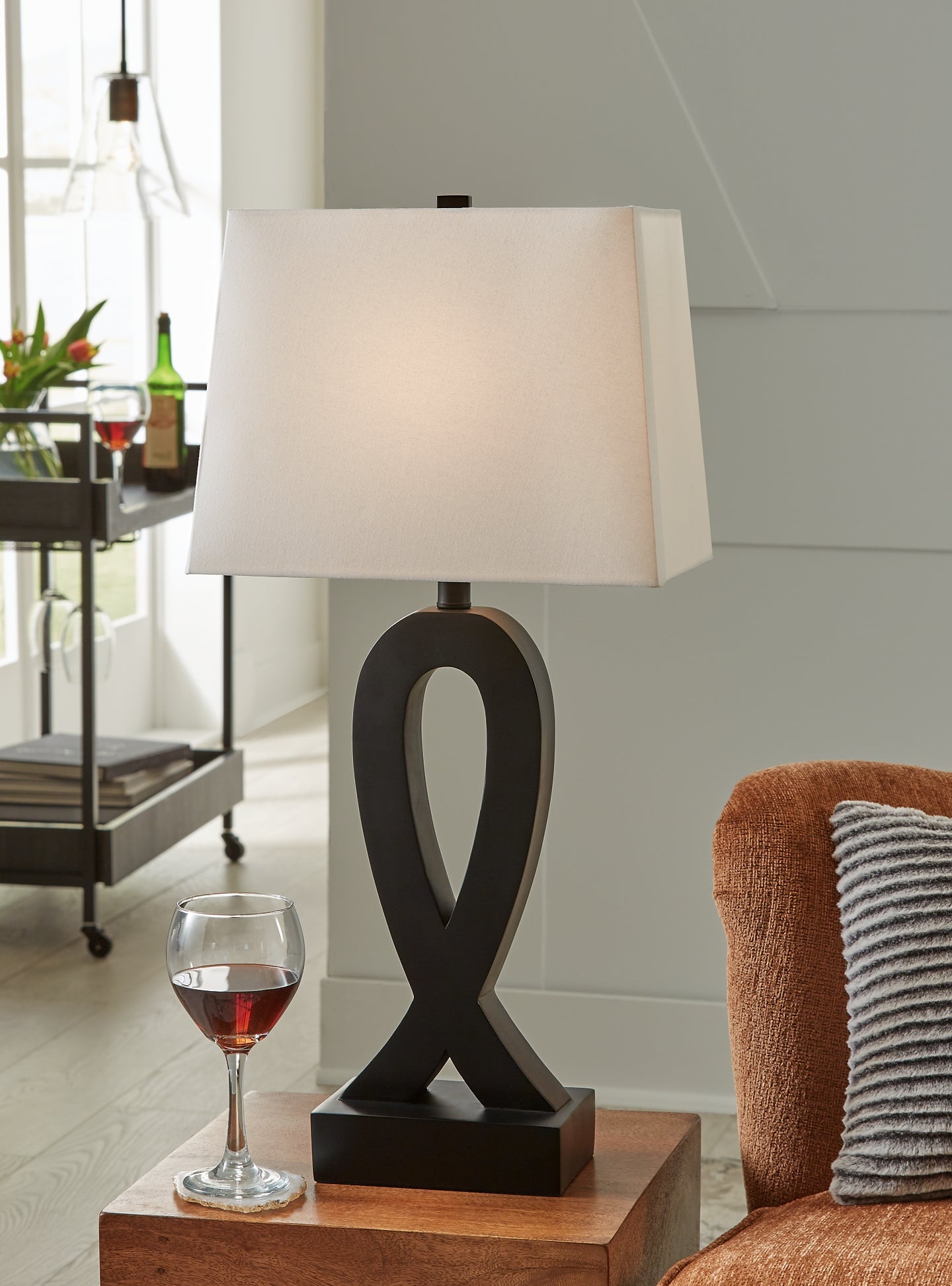 Poly hot sale table lamp