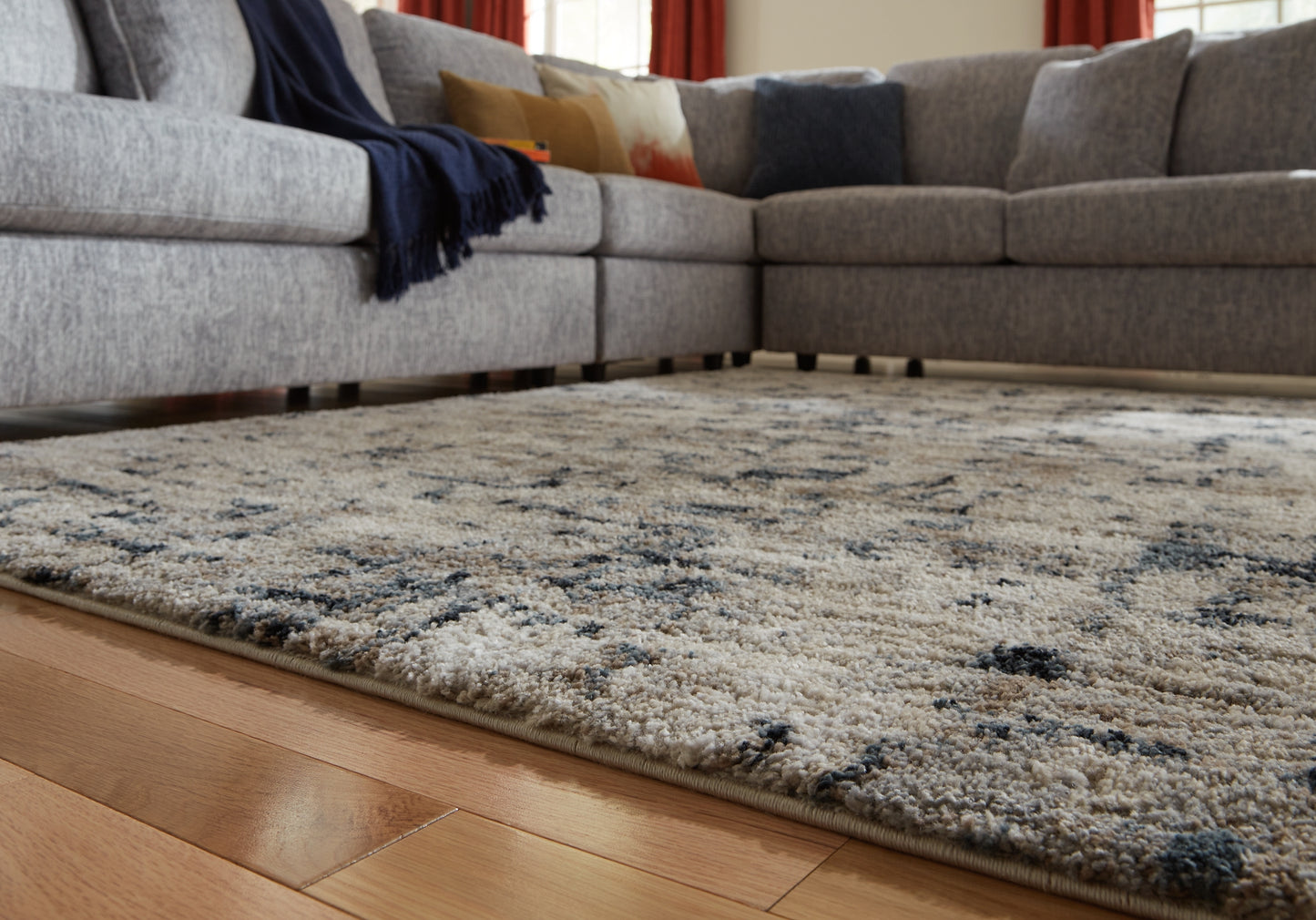 Mansville Medium Rug